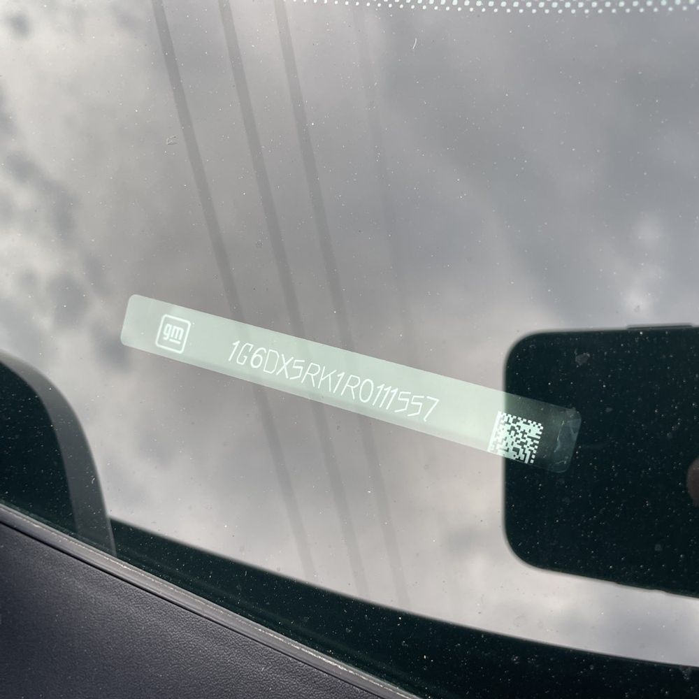 2024 Cadillac CT5 - Image 38