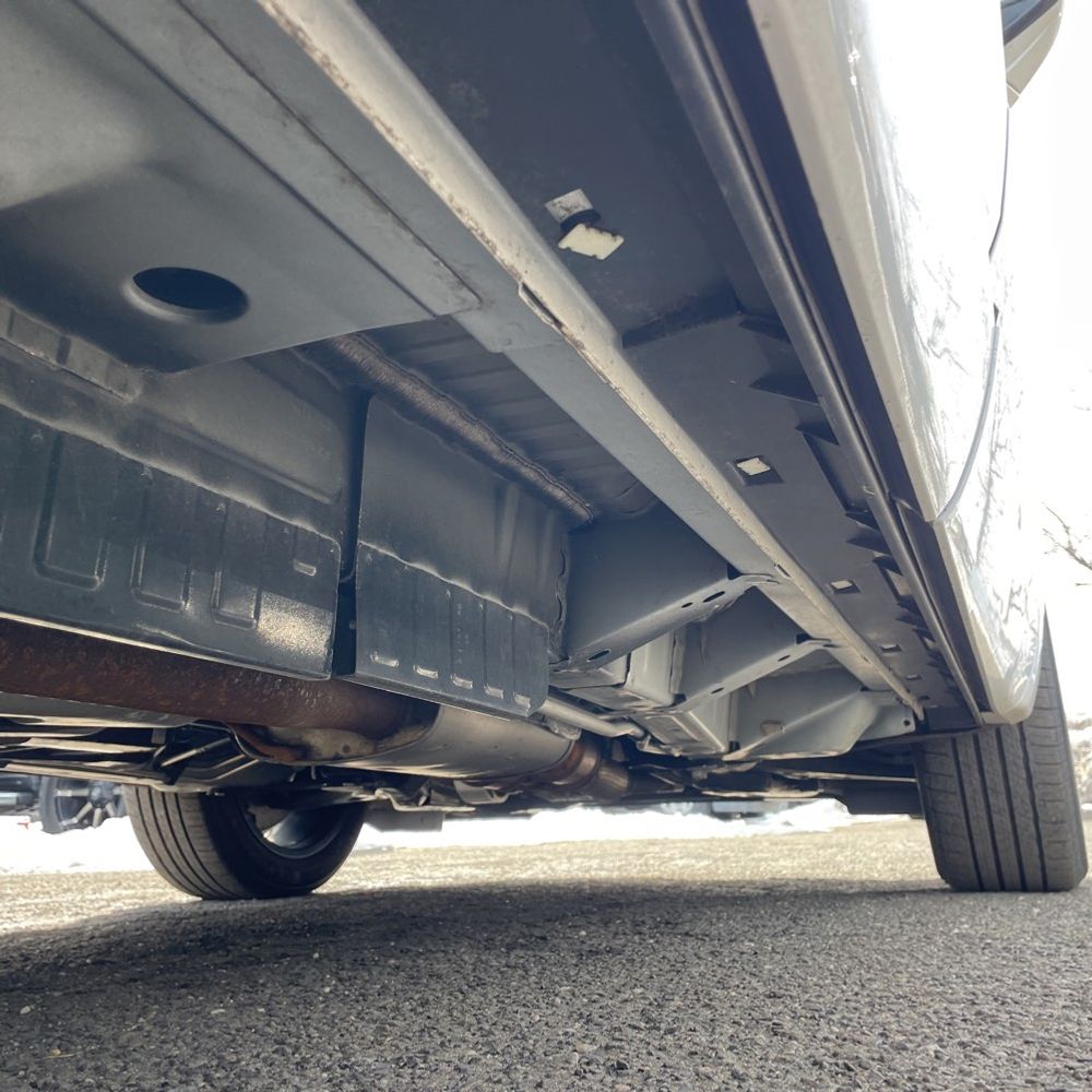 2023 Cadillac XT6 - Image 2