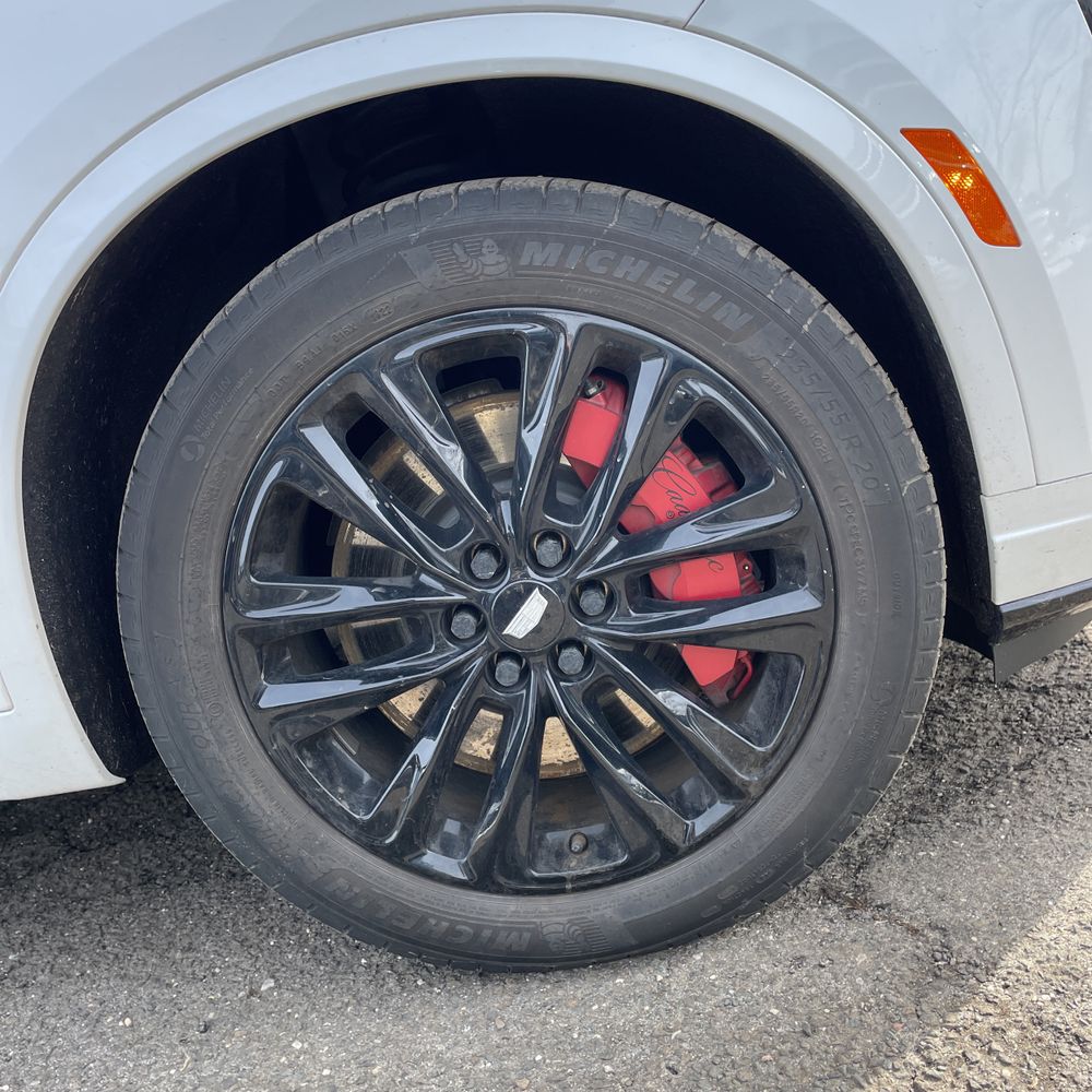 2023 Cadillac XT6 - Image 3