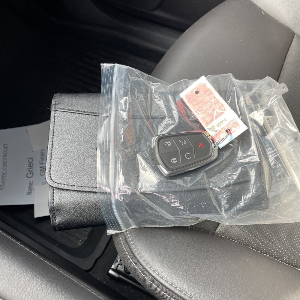 2023 Cadillac XT6 - Image 19