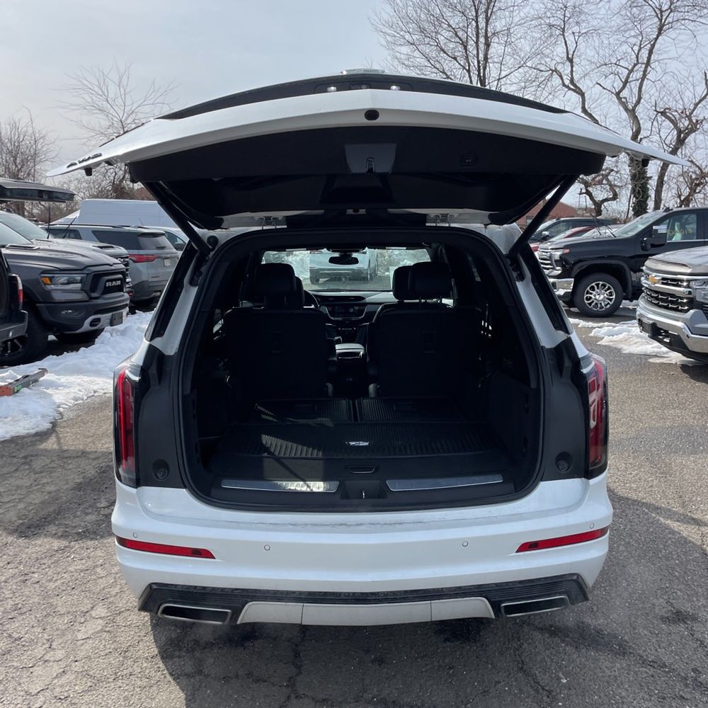 2023 Cadillac XT6 - Image 20