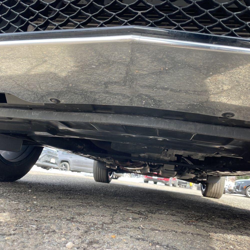 2023 Cadillac XT6 - Image 30