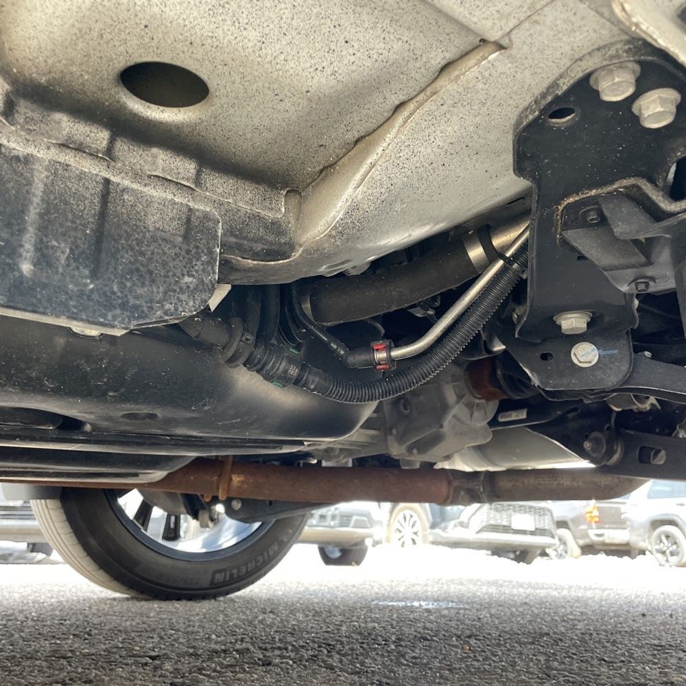 2023 Cadillac XT6 - Image 31