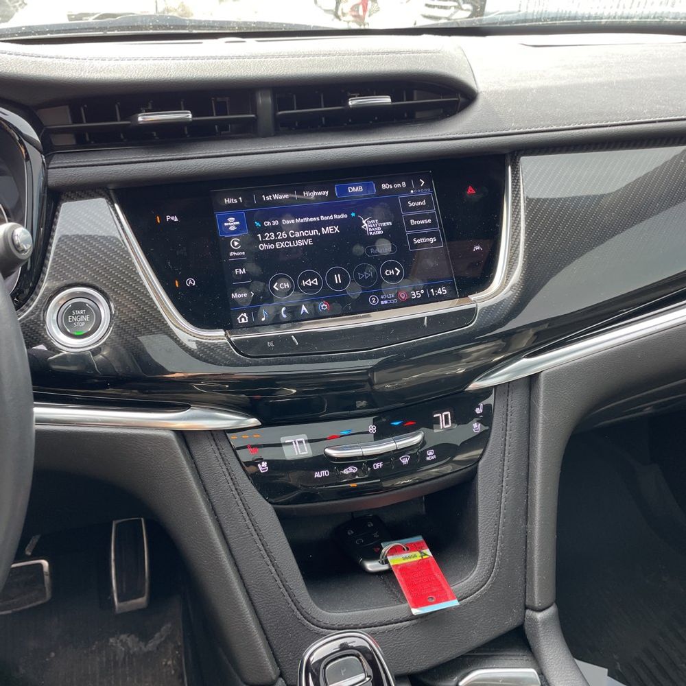 2023 Cadillac XT6 - Image 42