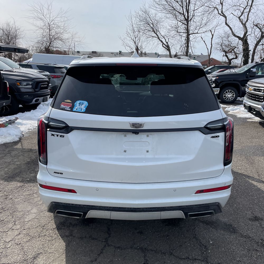 2023 Cadillac XT6 - Image 55
