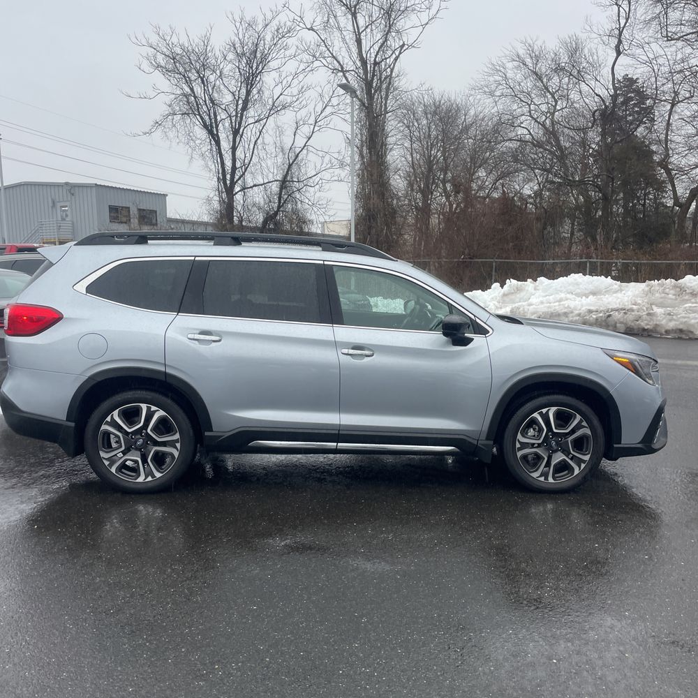 2025 Subaru Ascent - Image 16