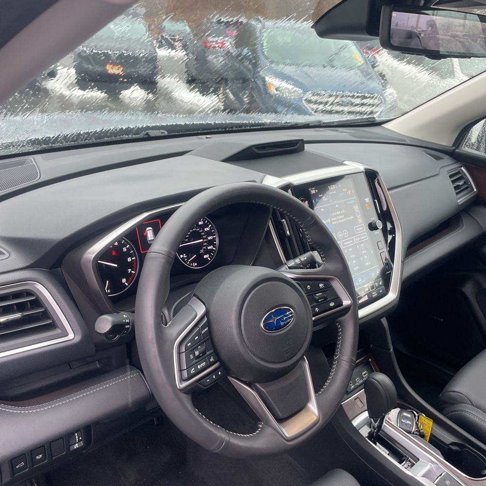2025 Subaru Ascent - Image 18