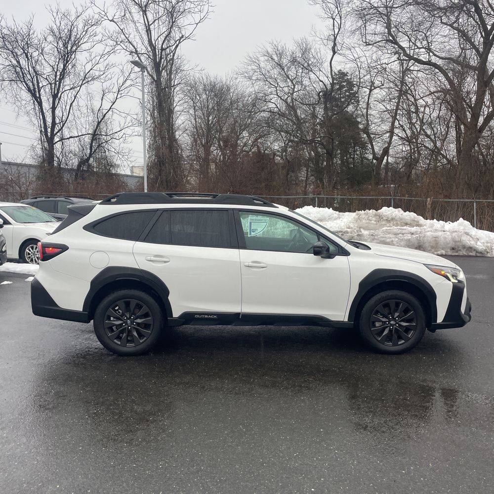 2025 Subaru Outback - Image 29