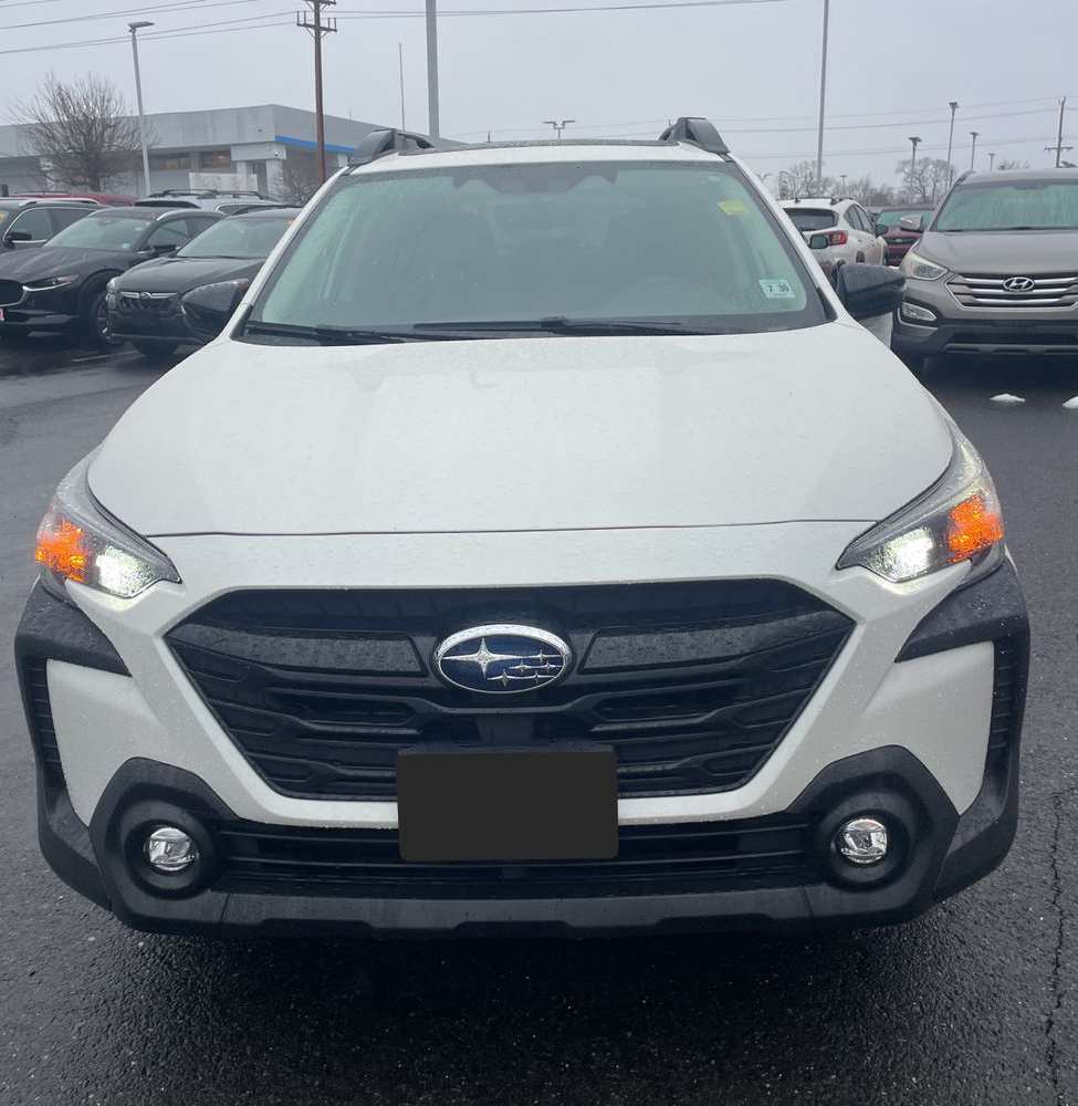 2025 Subaru Outback - Image 38