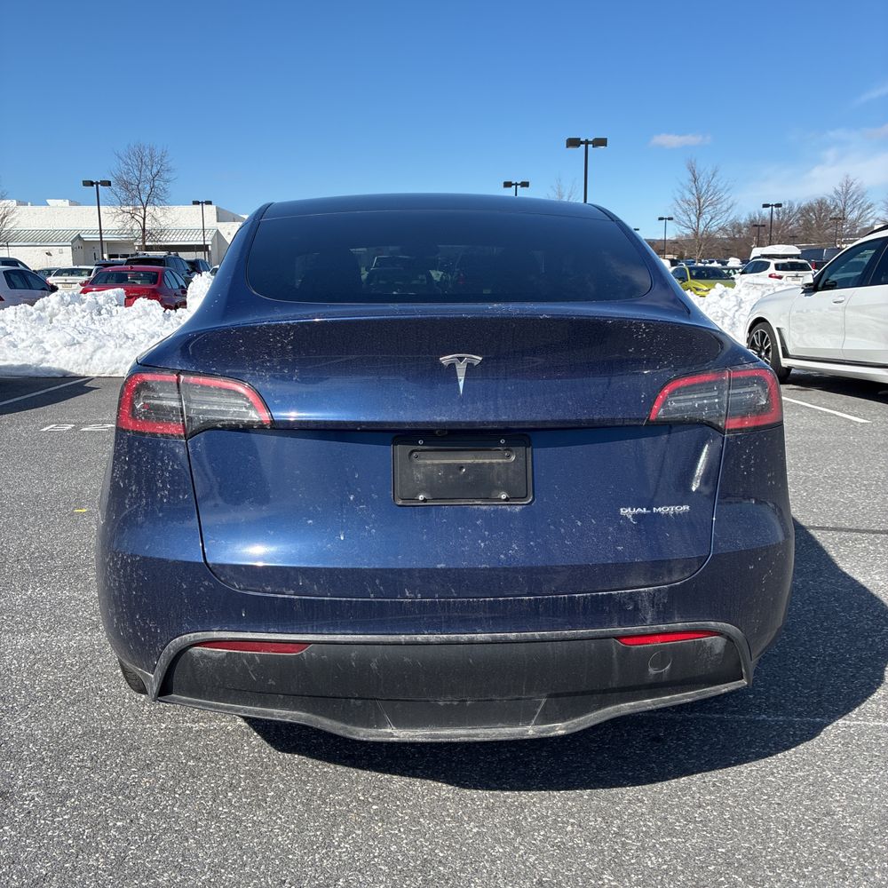 2024 Tesla Model Y Long Range - Image 33