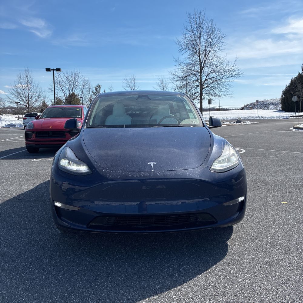 2024 Tesla Model Y Long Range - Image 52