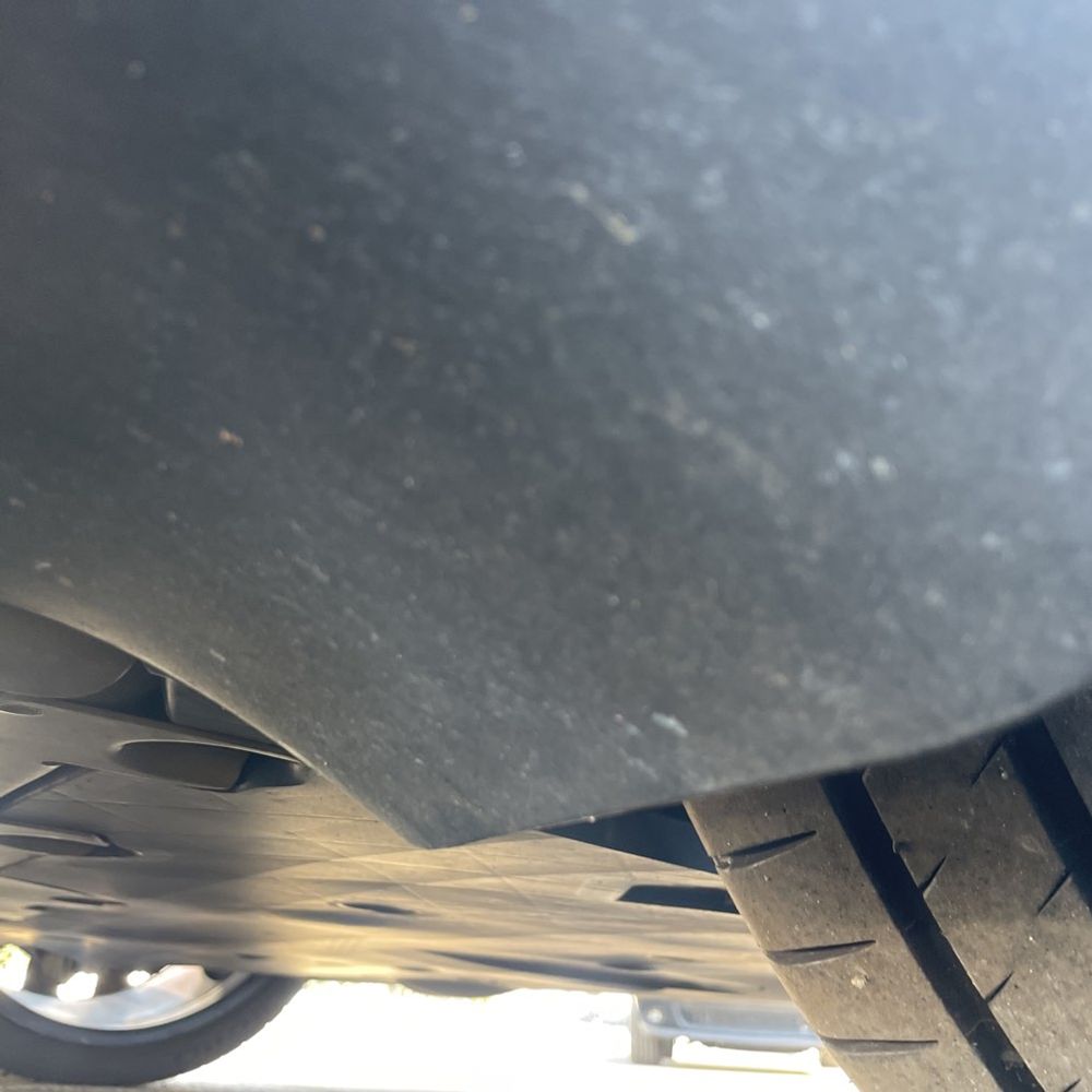 2023 Tesla Model S Plaid - Image 7