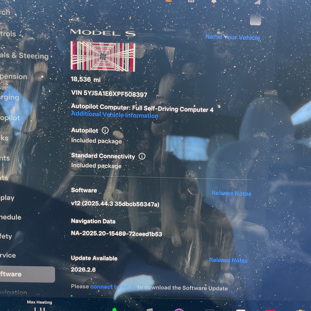 2023 Tesla Model S Plaid - Image 24