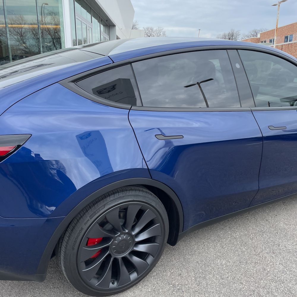 2024 Tesla Model Y Performance - Image 5