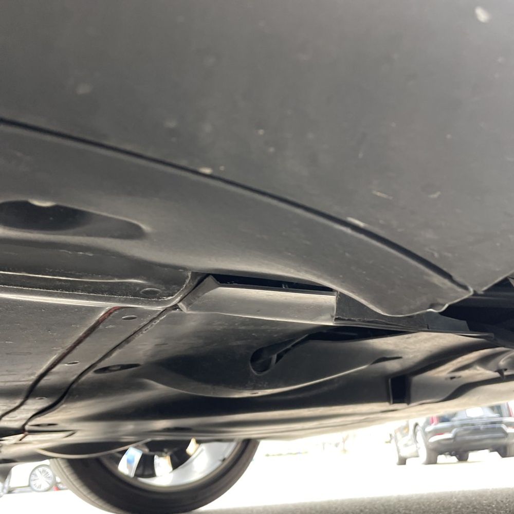 2024 Tesla Model Y Performance - Image 6