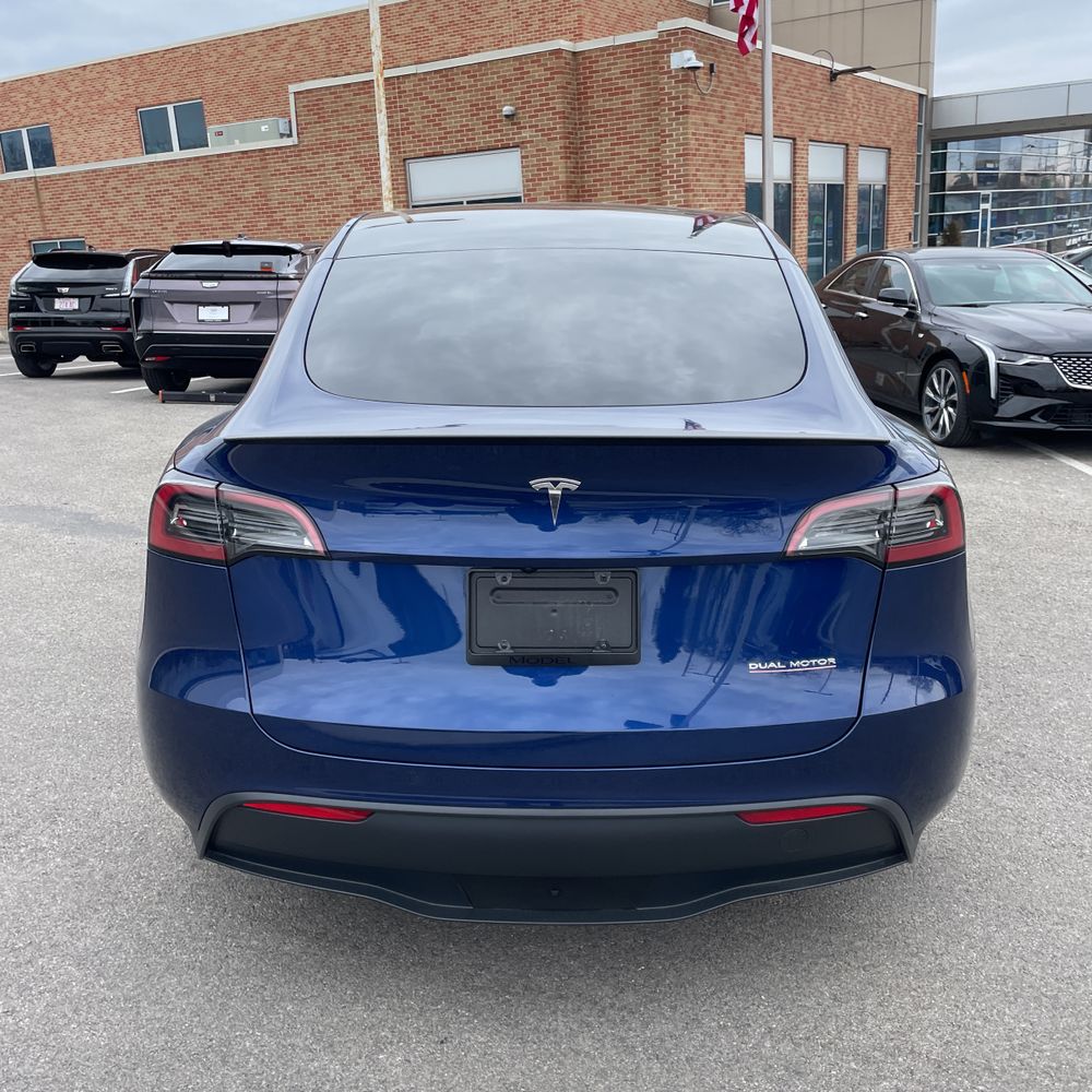 2024 Tesla Model Y Performance - Image 8