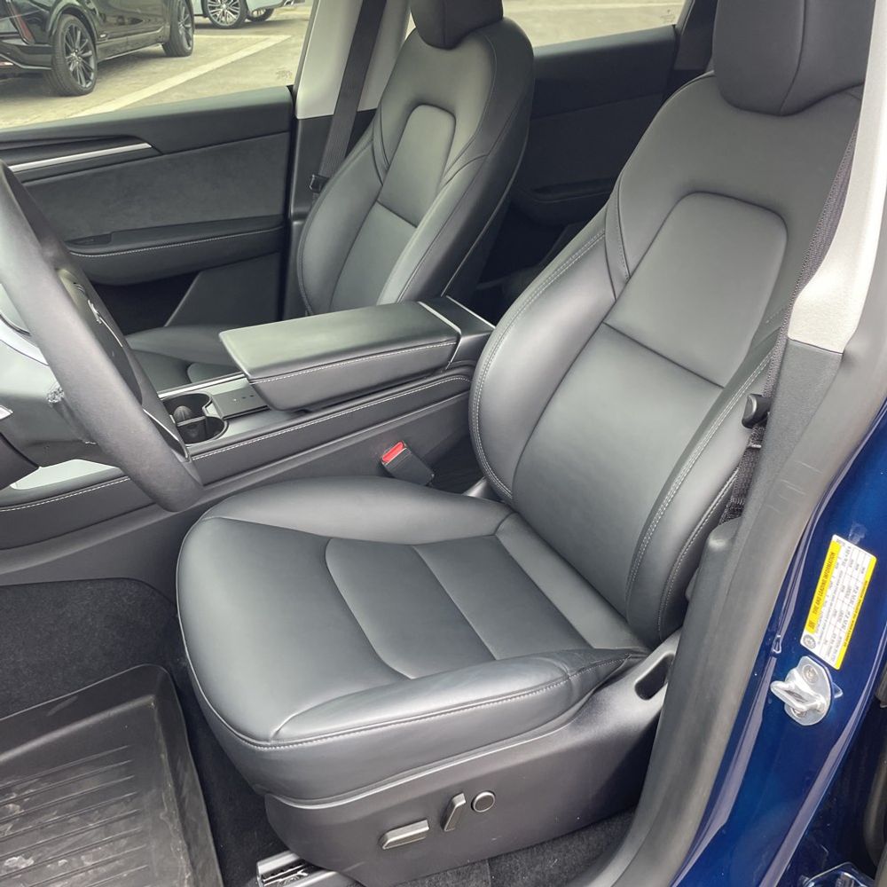 2024 Tesla Model Y Performance - Image 12