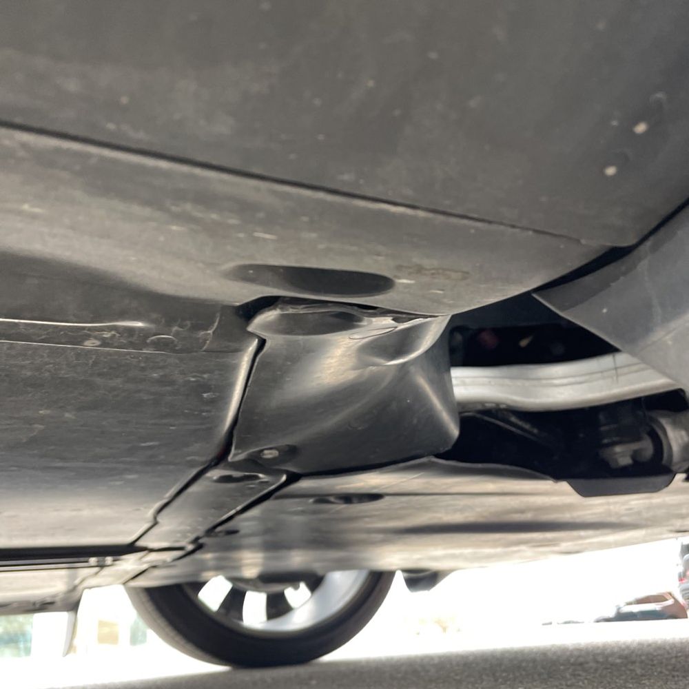 2024 Tesla Model Y Performance - Image 34