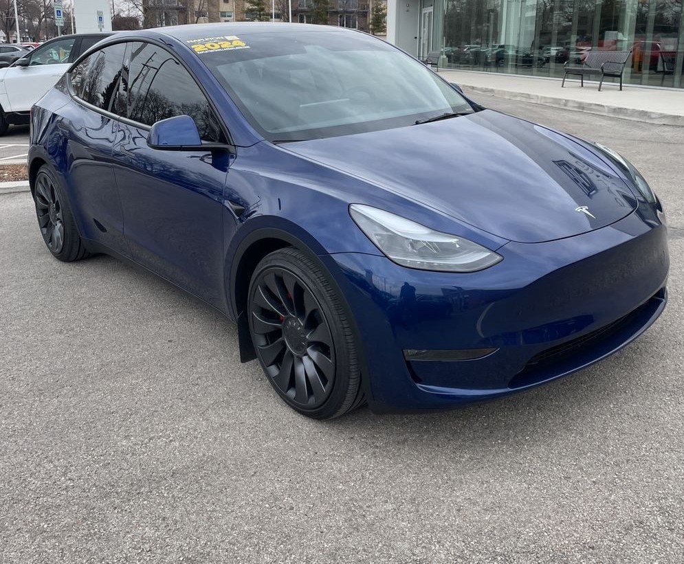 2024 Tesla Model Y Performance - Image 36