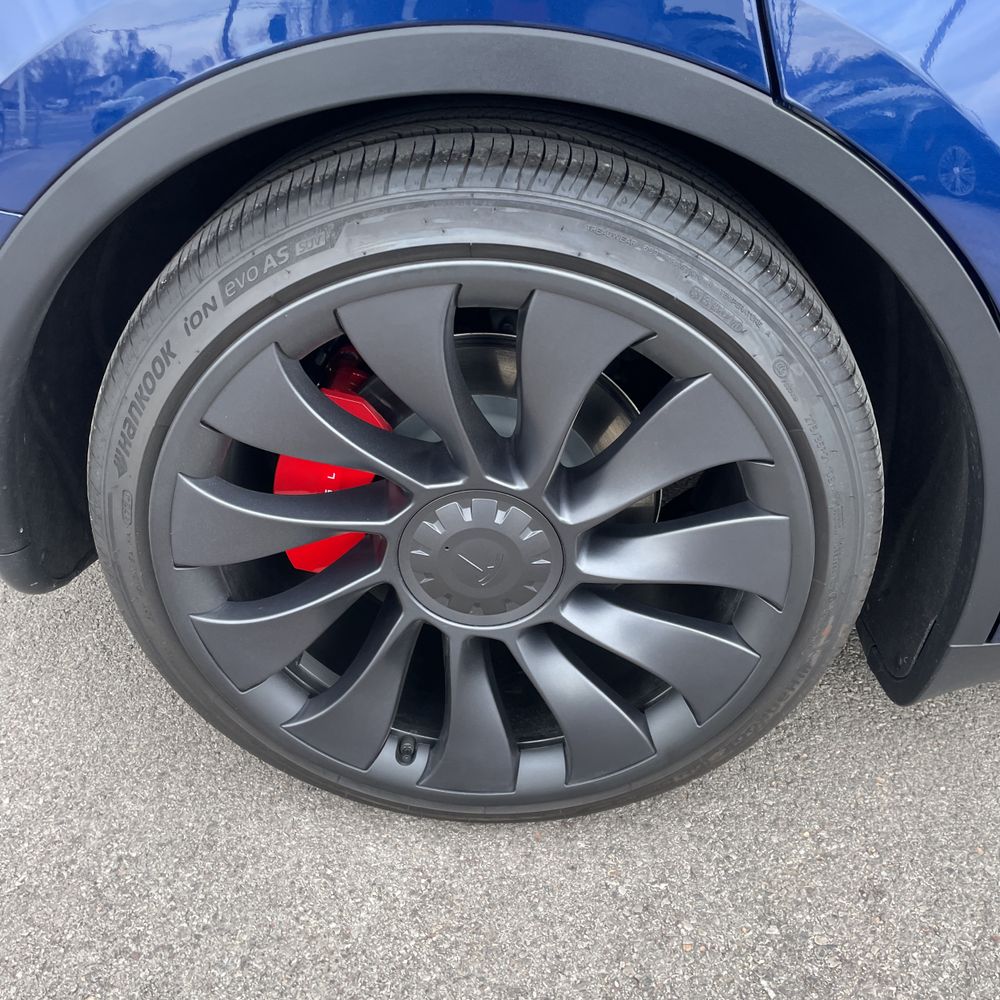 2024 Tesla Model Y Performance - Image 43