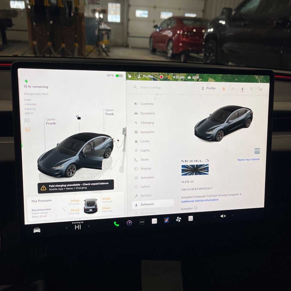 2024 Tesla Model 3 Performance - Image 2