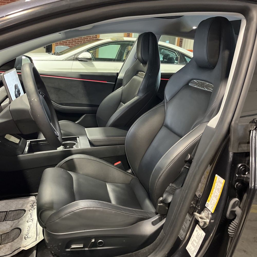 2024 Tesla Model 3 Performance - Image 36