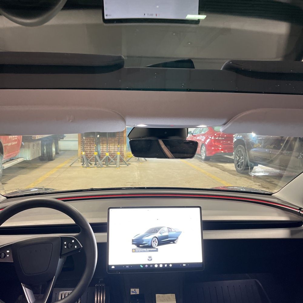 2024 Tesla Model 3 Performance - Image 41