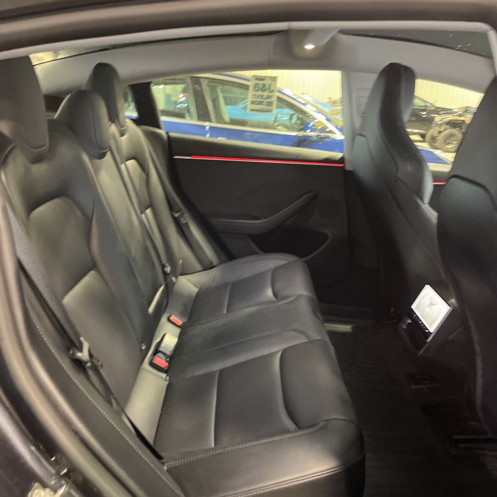 2024 Tesla Model 3 Performance - Image 42