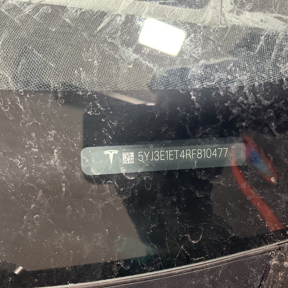 2024 Tesla Model 3 Performance - Image 48