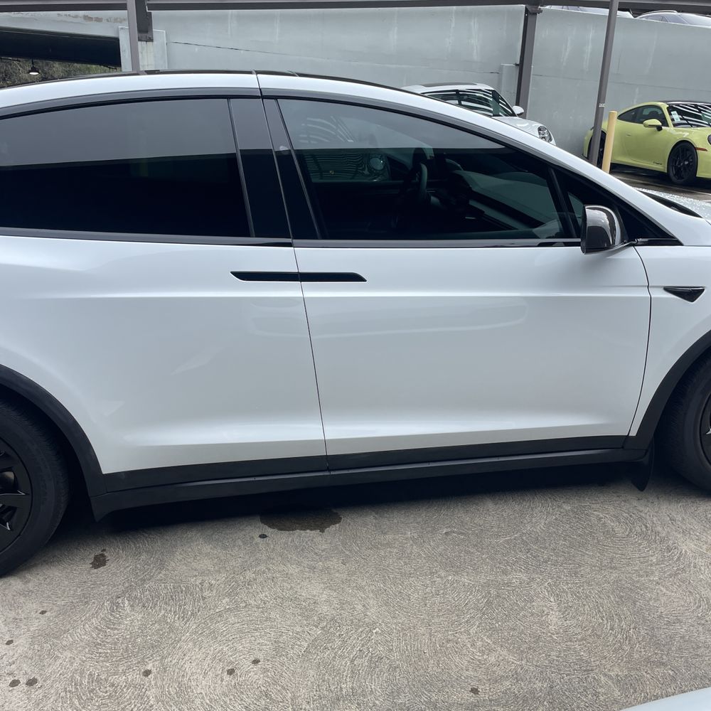 2022 Tesla Model X Base - Image 33