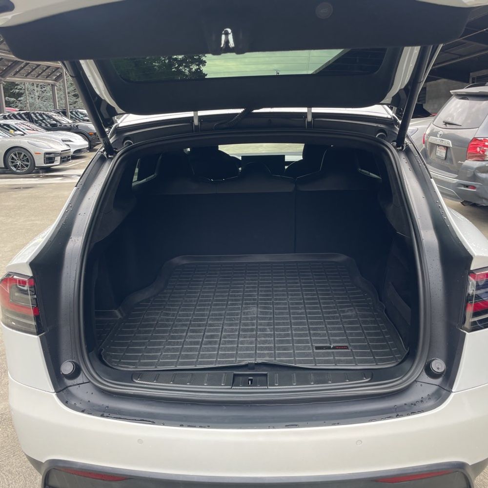 2022 Tesla Model X Base - Image 37