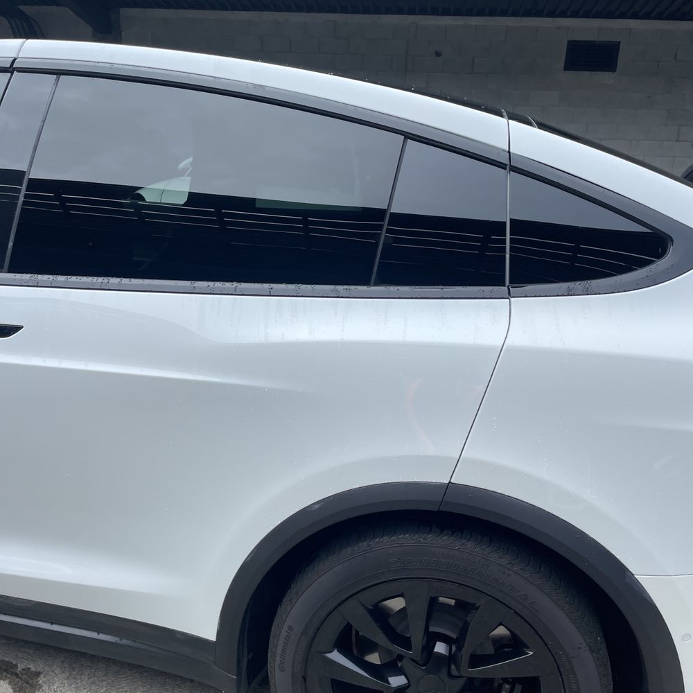2022 Tesla Model X Base - Image 42