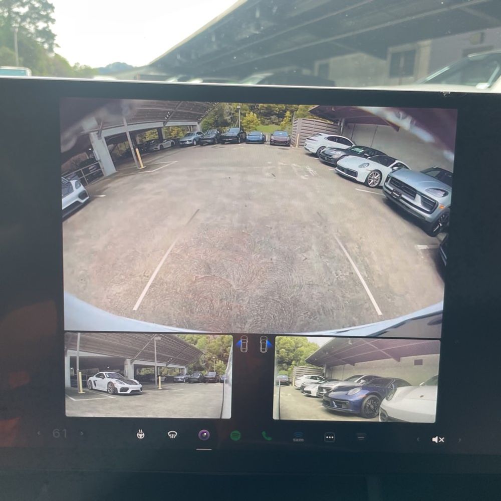 2022 Tesla Model X Base - Image 47