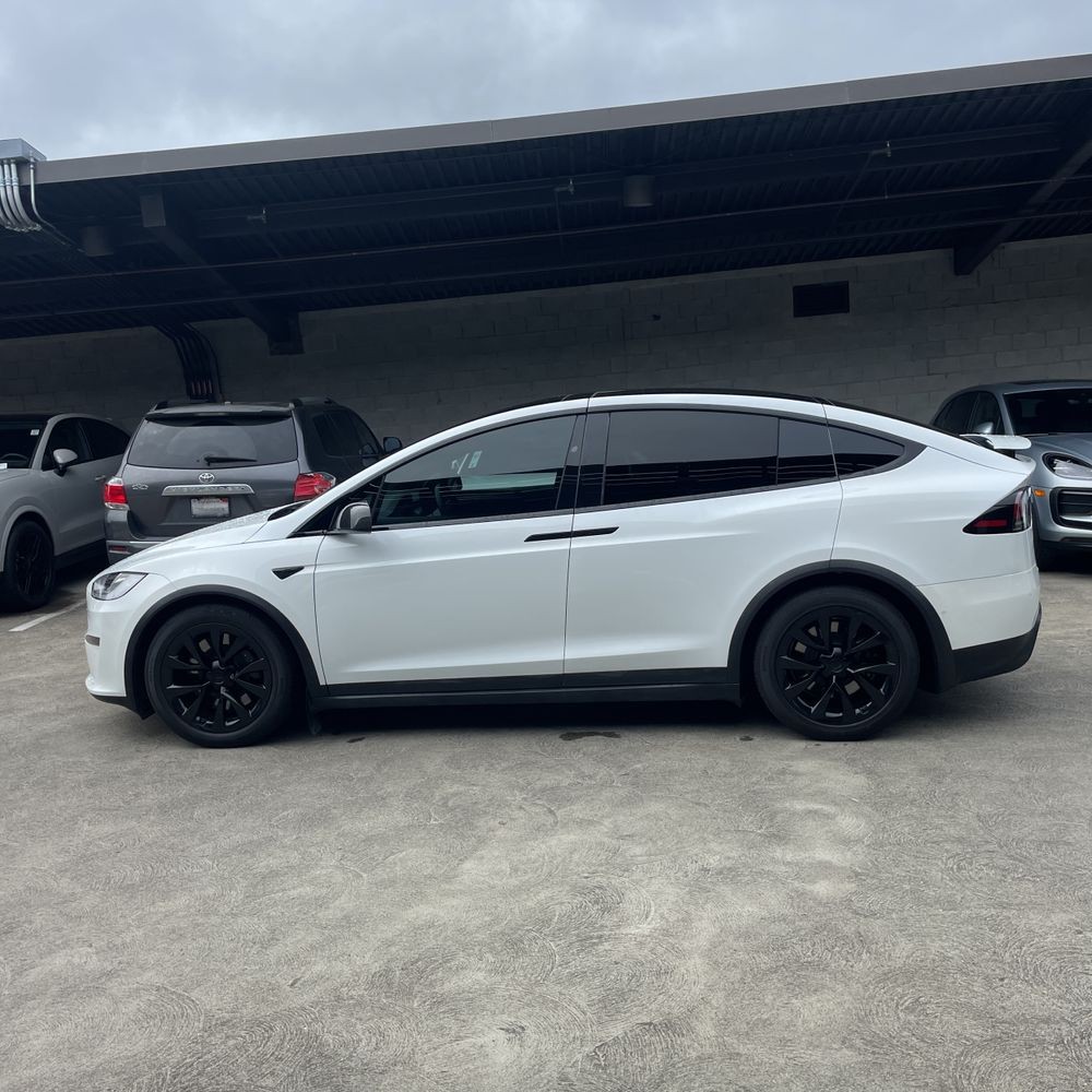 2022 Tesla Model X Base - Image 50