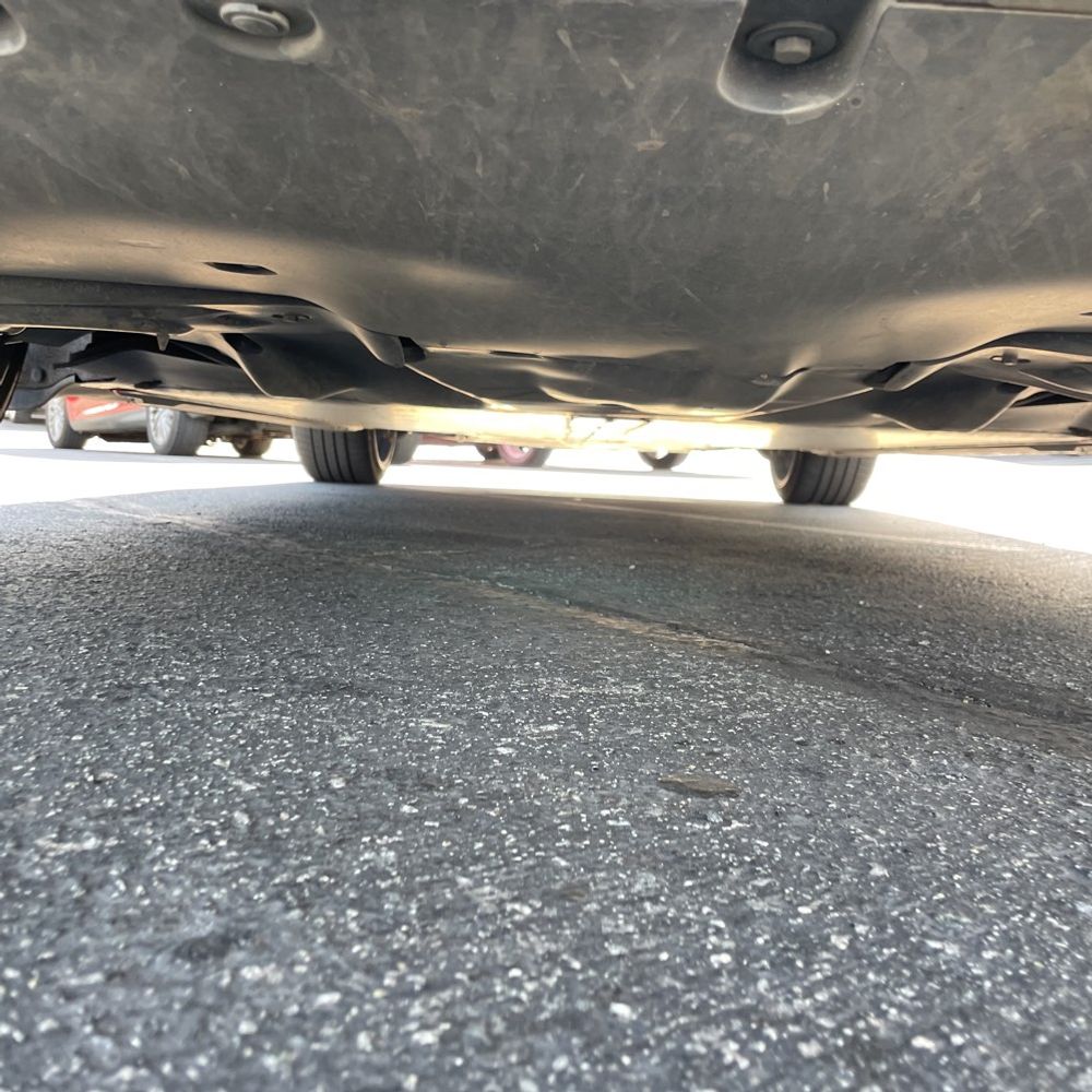 2025 Tesla Model Y Long Range - Image 19