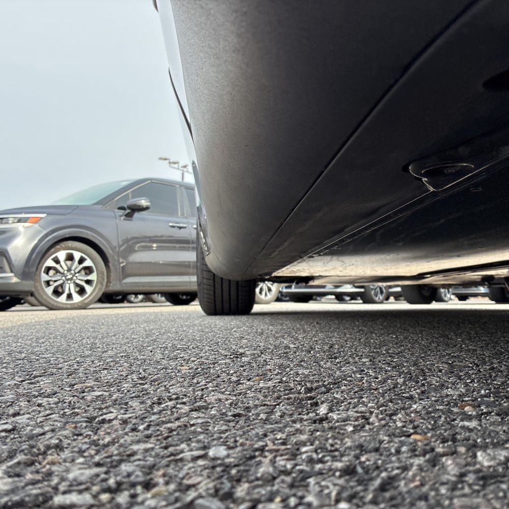2026 Tesla Model Y Long Range - Image 6
