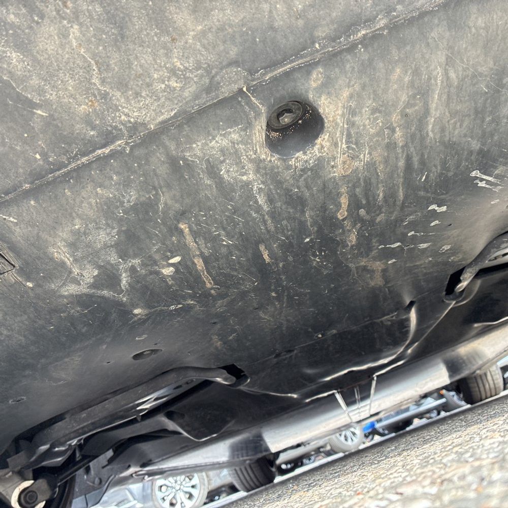 2026 Tesla Model Y Long Range - Image 27