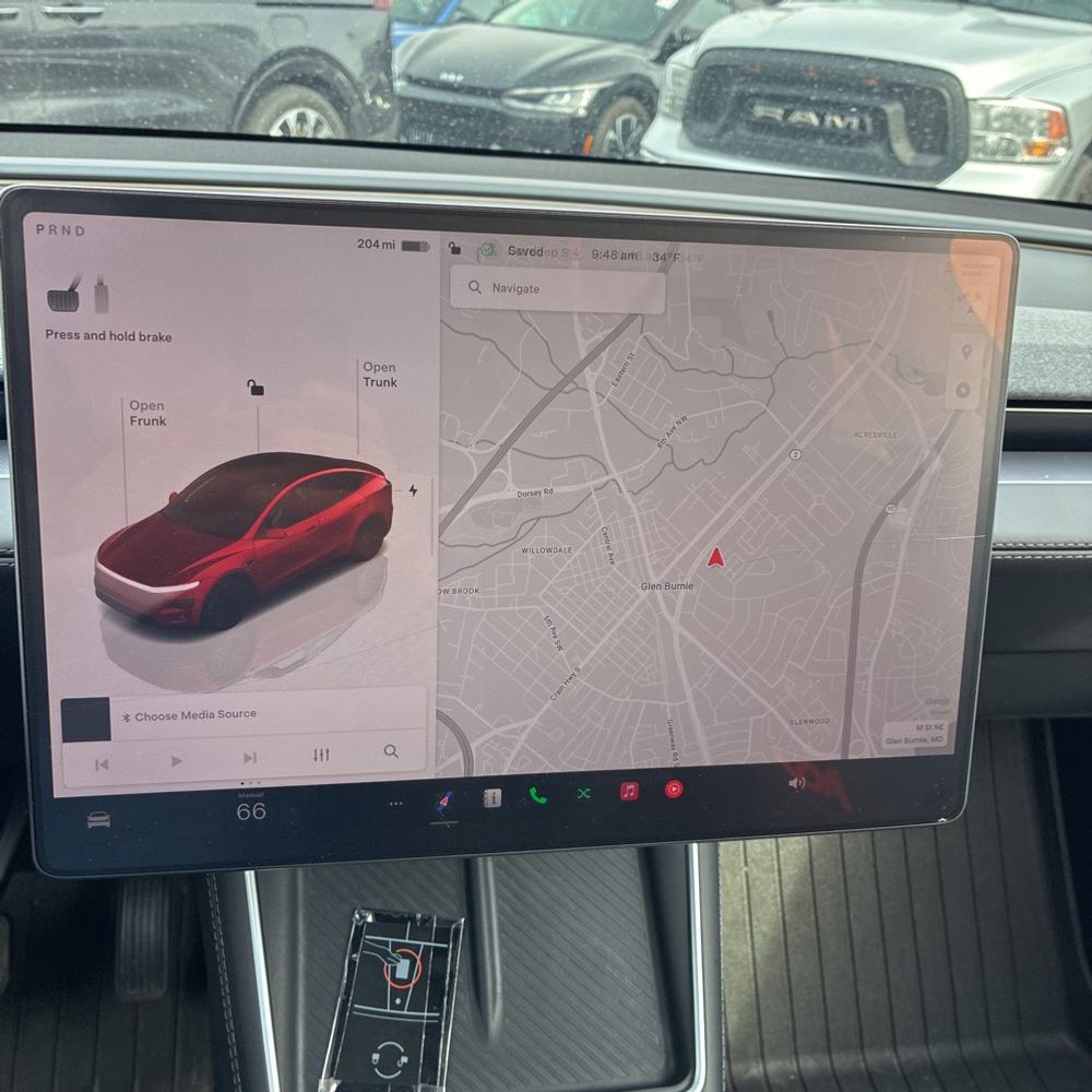 2026 Tesla Model Y Long Range - Image 34