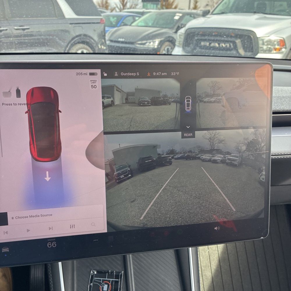 2026 Tesla Model Y Long Range - Image 35