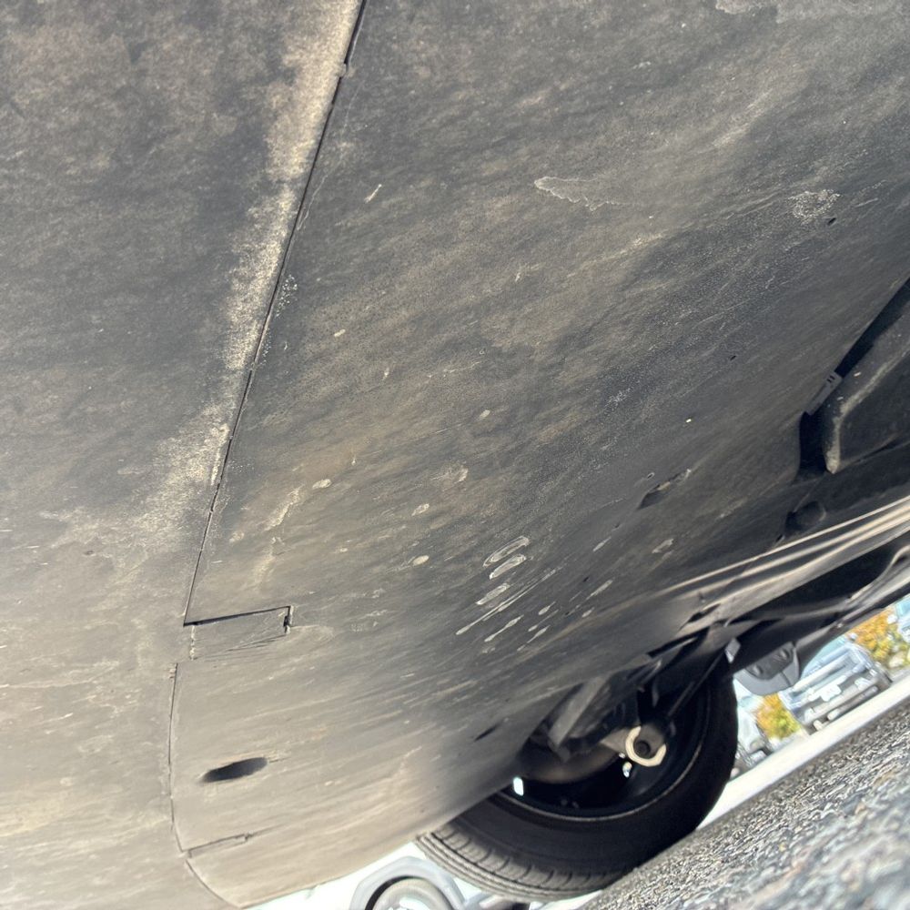 2026 Tesla Model Y Long Range - Image 36