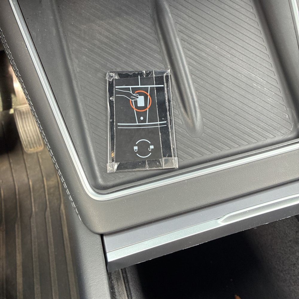 2026 Tesla Model Y Long Range - Image 45