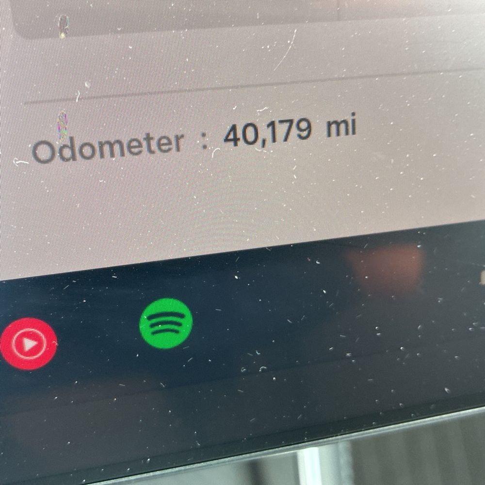 2026 Tesla Model Y Long Range - Image 47