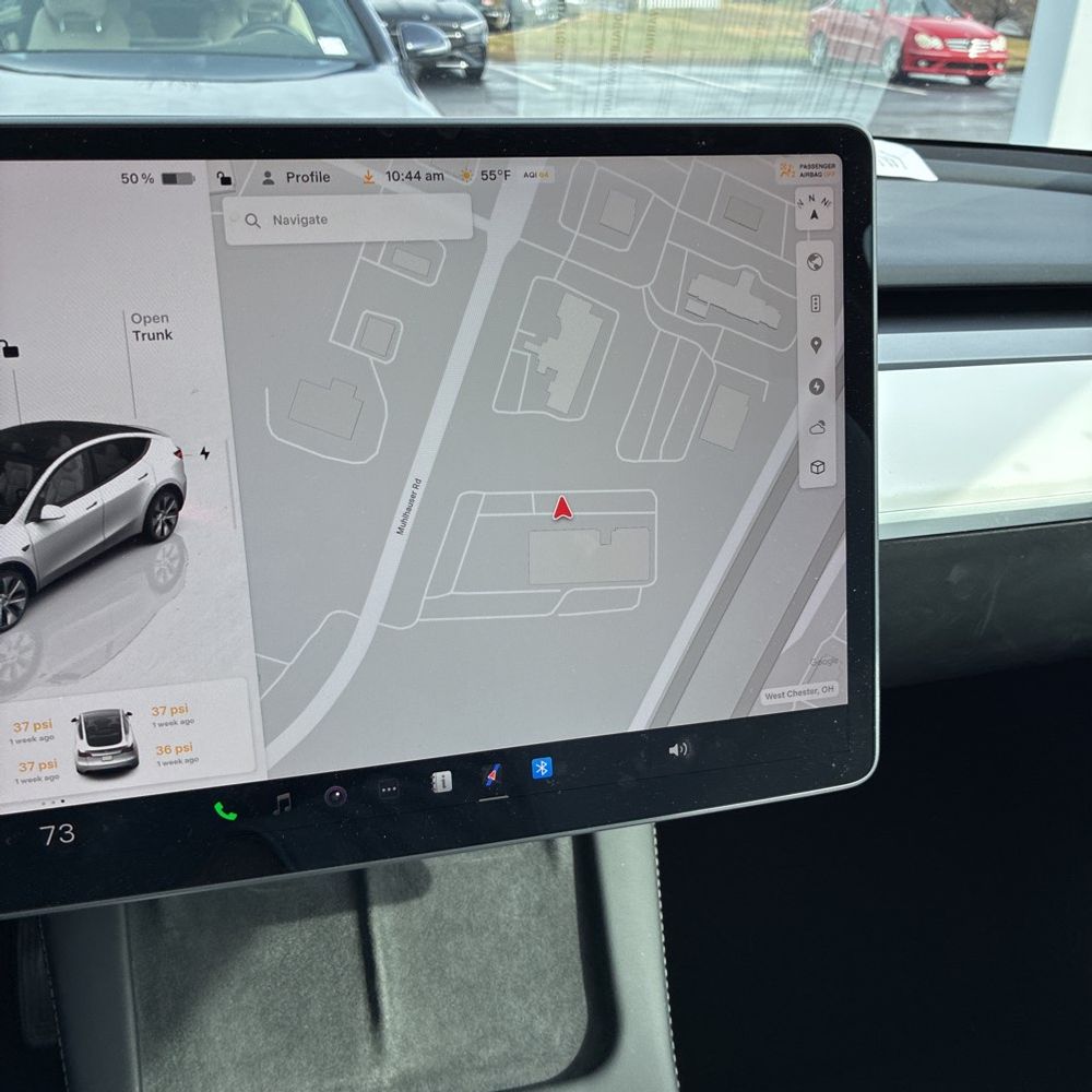 2023 Tesla Model Y Long Range - Image 5