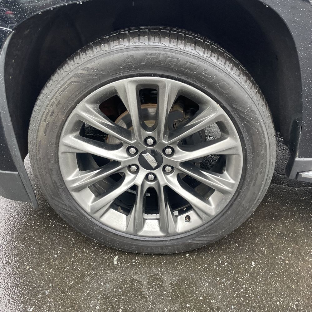 2020 Cadillac Escalade ESV - Image 16