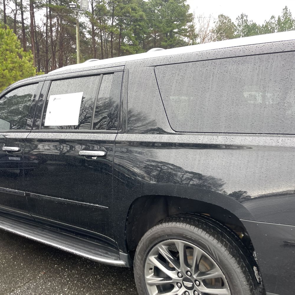 2020 Cadillac Escalade ESV - Image 29