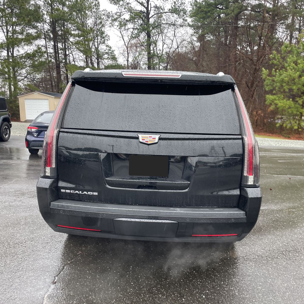 2020 Cadillac Escalade ESV - Image 35