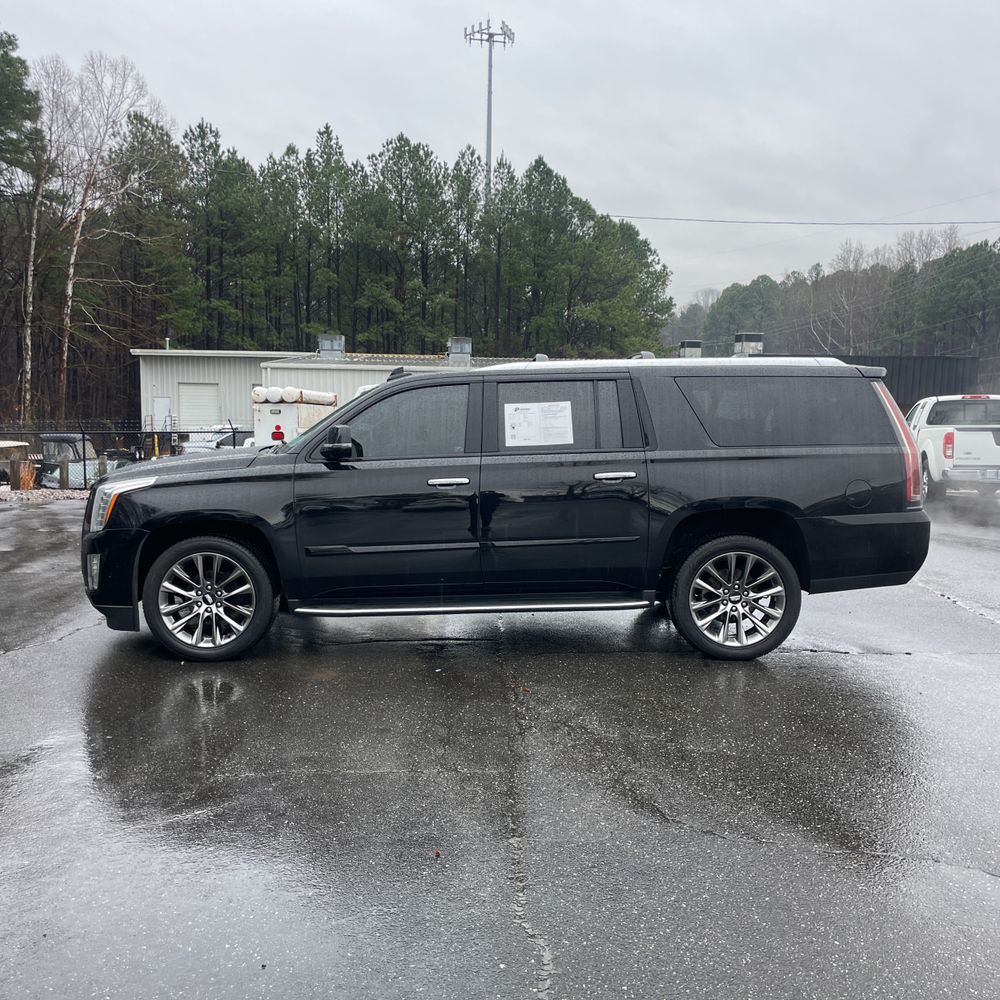 2020 Cadillac Escalade ESV - Image 47