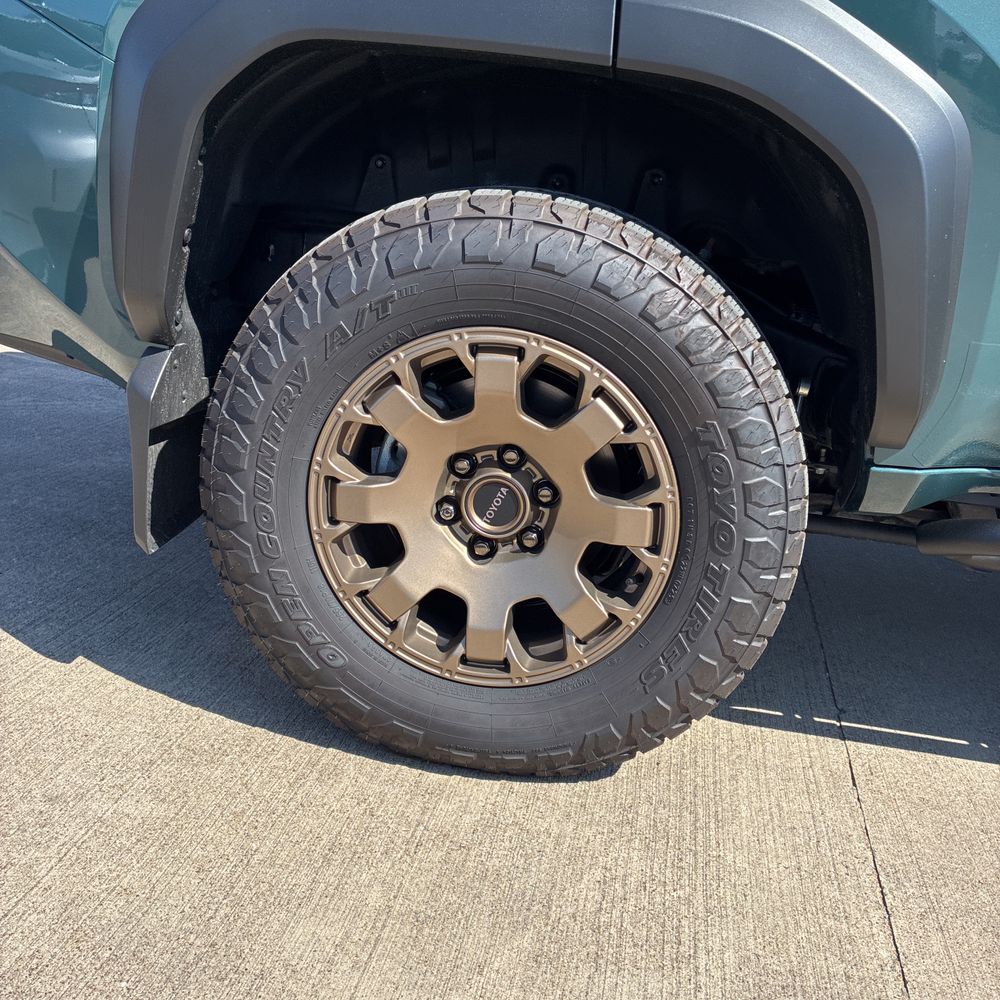 2025 Toyota 4Runner - Image 6