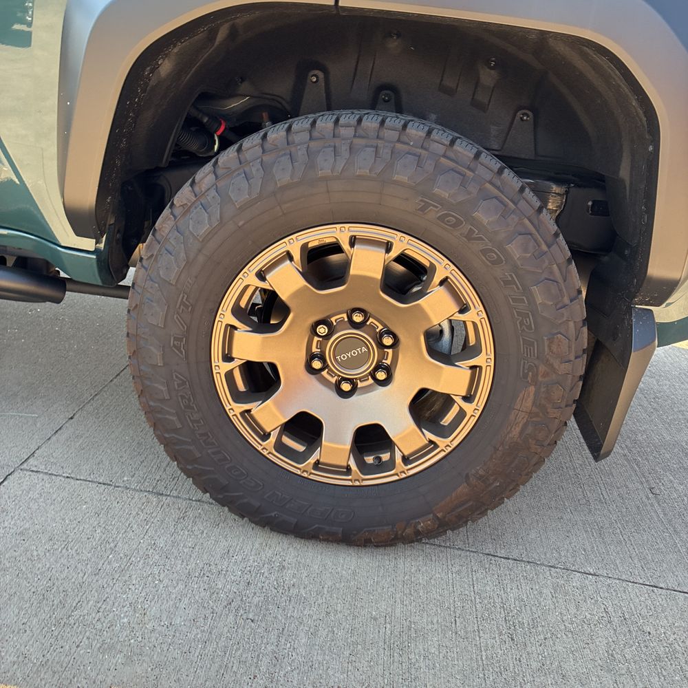 2025 Toyota 4Runner - Image 13