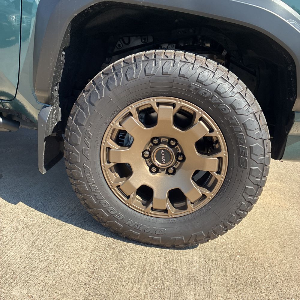 2025 Toyota 4Runner - Image 39